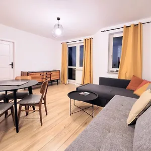 Concierge Bartycka Apartament Warszawa